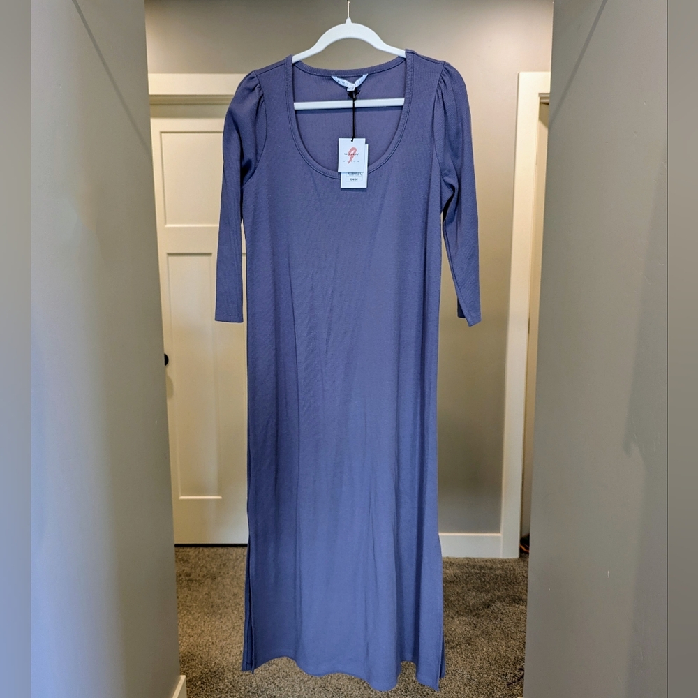 Brand new purple knit long sleeved maternity dress, size XL. The Nines by Hatch.